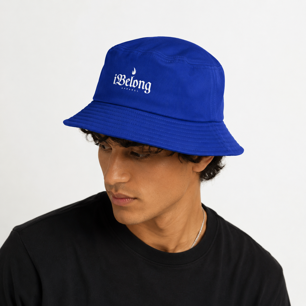 HATS & ACCESSORIES collection